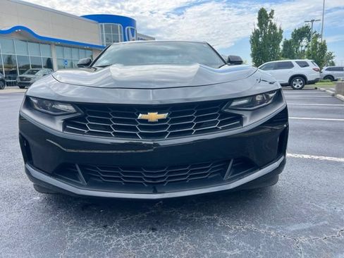 Used 2021 Chevrolet Camaro LT RWD image 3