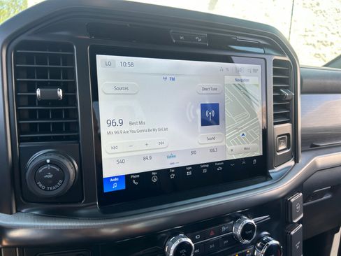 New 2025 Ford F150 Lariat w/ Equipment Group 501A Mid image 12