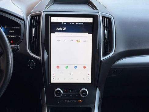 Used 2022 Ford Edge SEL image 31