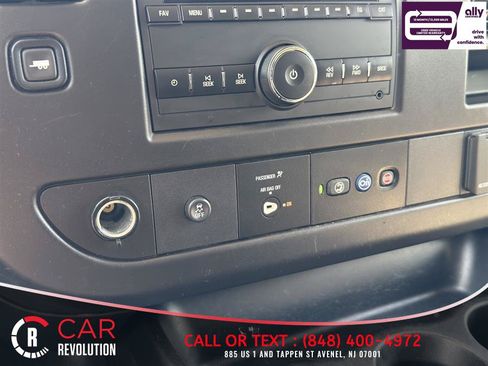 Used 2021 Chevrolet Express 2500 w/ Driver Convenience Package RWD image 21