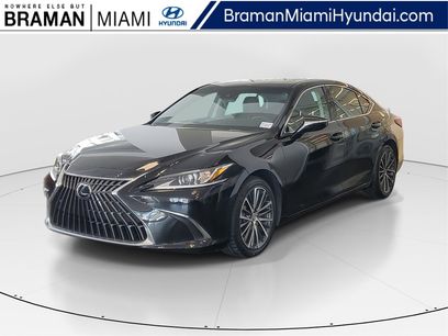 Used 2023 Lexus ES 300h w/ Premium Package