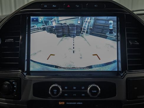 Used 2022 Ford F250 Lariat w/ Lariat Value Package image 21