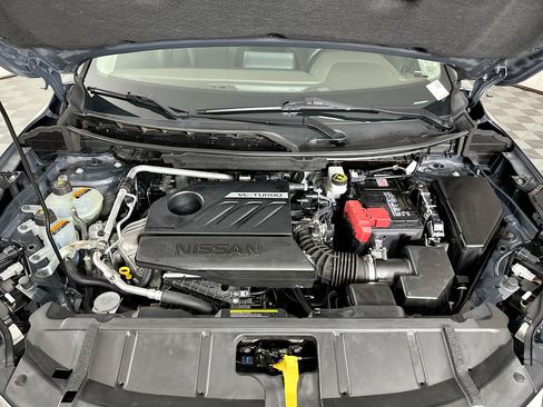 Used 2023 Nissan Rogue SV FWD image 31