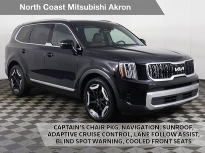 Used 2024 Kia Telluride EX w/ EX Captain's Chair Package