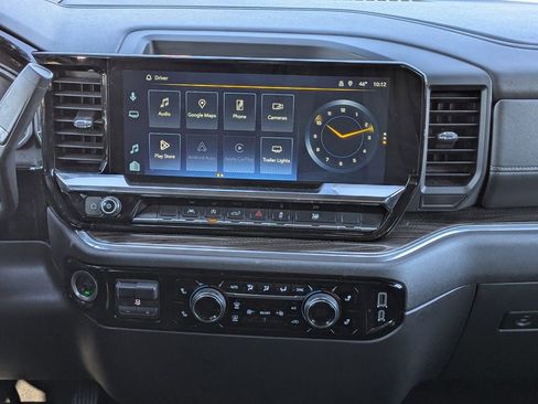 Used 2025 Chevrolet Silverado 1500 LT image 19