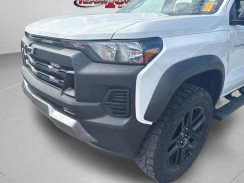 Used 2024 Chevrolet Colorado Trail Boss w/ Advanced Trailering Package AWD/4WD image 38