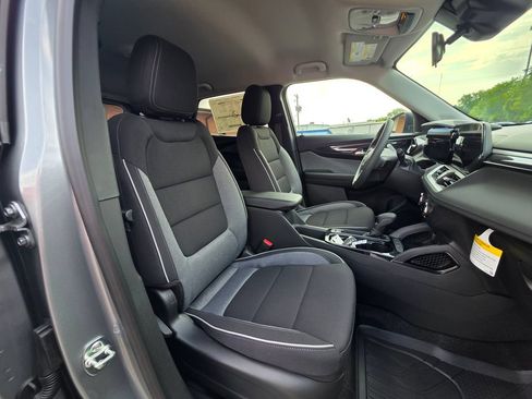 New 2026 Chevrolet TrailBlazer LS w/ LS Convenience Package FWD image 9