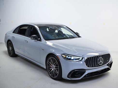 Used 2024 Mercedes-Benz S 63 AMG S image 4