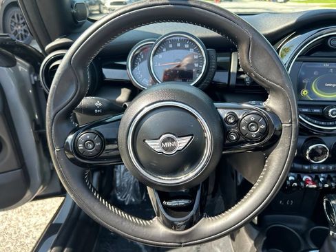 Used 2016 MINI Cooper Convertible FWD image 29