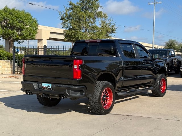 Used 2020 Chevrolet Silverado 1500 LT Trail Boss w/ Midnight Edition AWD/4WD image 6