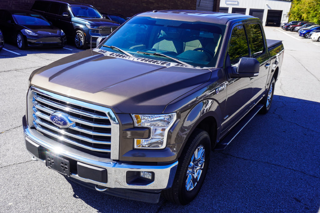 Used 2017 Ford F150 XLT w/ Equipment Group 301A Mid AWD/4WD image 35