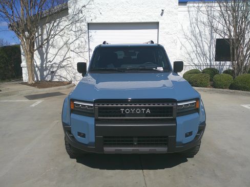 Used 2026 Toyota Land Cruiser w/ Premium Package image 5