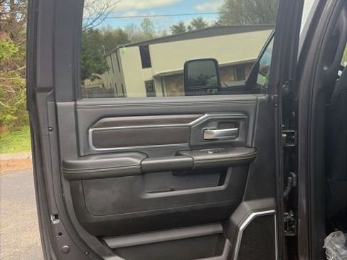 Used 2025 RAM 2500 Laramie w/ Sport Appearance Package image 27