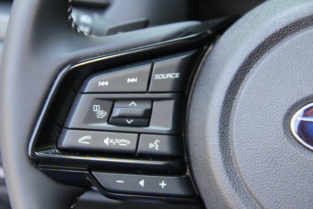 Used 2025 Subaru Forester Premium AWD/4WD image 23