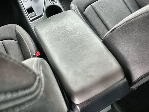 Used 2024 Subaru Impreza 2.0i image 16