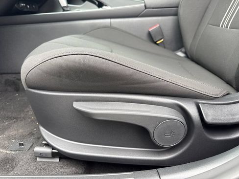 Used 2026 Hyundai Elantra SEL Sport Premium FWD image 18