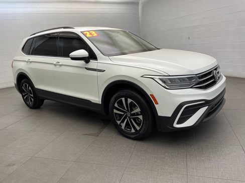 Used 2023 Volkswagen Tiguan S FWD image 3