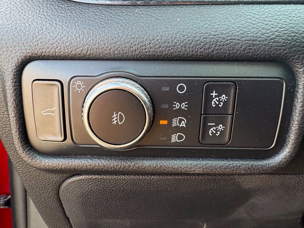Used 2020 Ford Explorer ST w/ Premium Technology Package AWD/4WD image 19