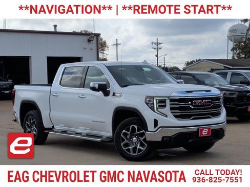 New 2026 GMC Sierra 1500 SLT image 1