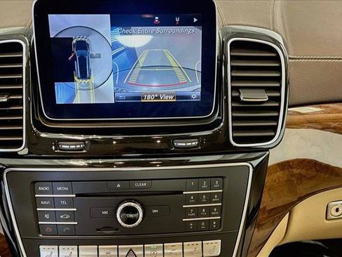 Used 2019 Mercedes-Benz GLS 550 4MATIC image 14