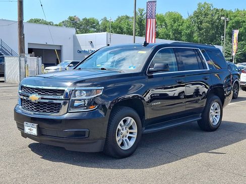 Used 2018 Chevrolet Tahoe LT AWD/4WD image 3