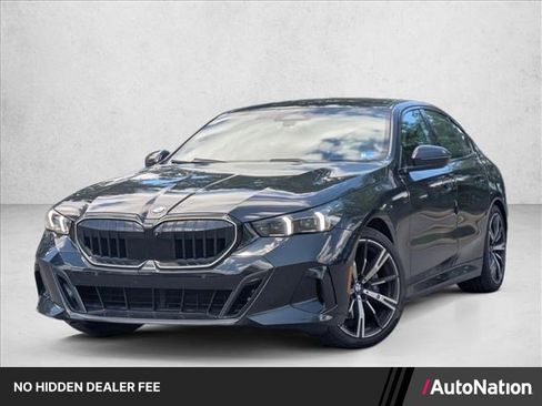Used 2024 BMW 530i xDrive w/ Executive Package AWD/4WD image 1