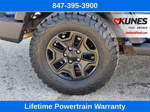 Used 2010 Jeep Wrangler Unlimited Sport image 10