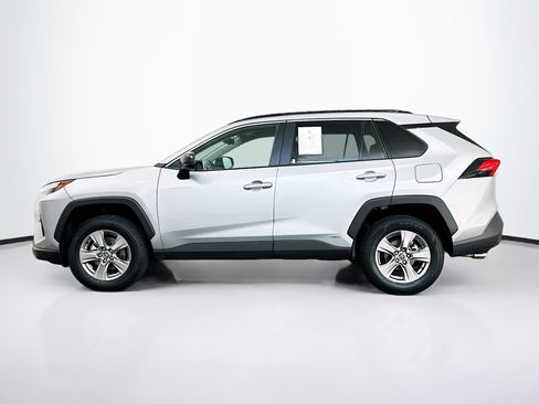 Used 2025 Toyota RAV4 LE image 4