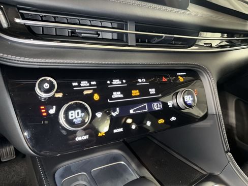 Certified 2025 INFINITI QX60 Pure AWD/4WD image 22