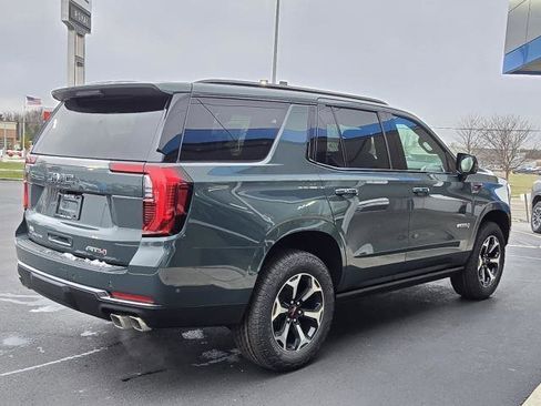 New 2026 GMC Yukon AT4 w/ AT4 Premium Package image 3