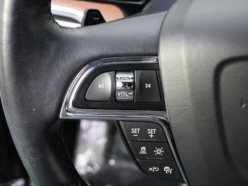 Used 2024 Lincoln Navigator Reserve w/ Equipment Group 201A AWD/4WD image 36