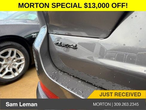 New 2025 Jeep Grand Cherokee L Limited w/ Black Appearance Package image 9