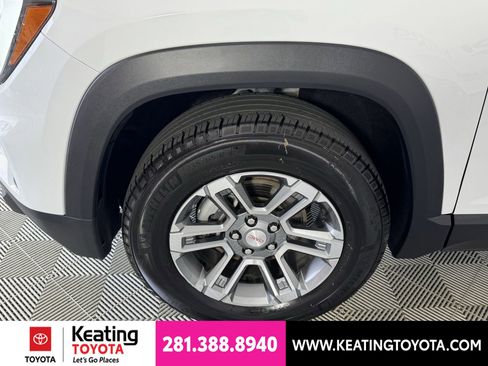 Used 2025 GMC Terrain Elevation AWD/4WD image 30