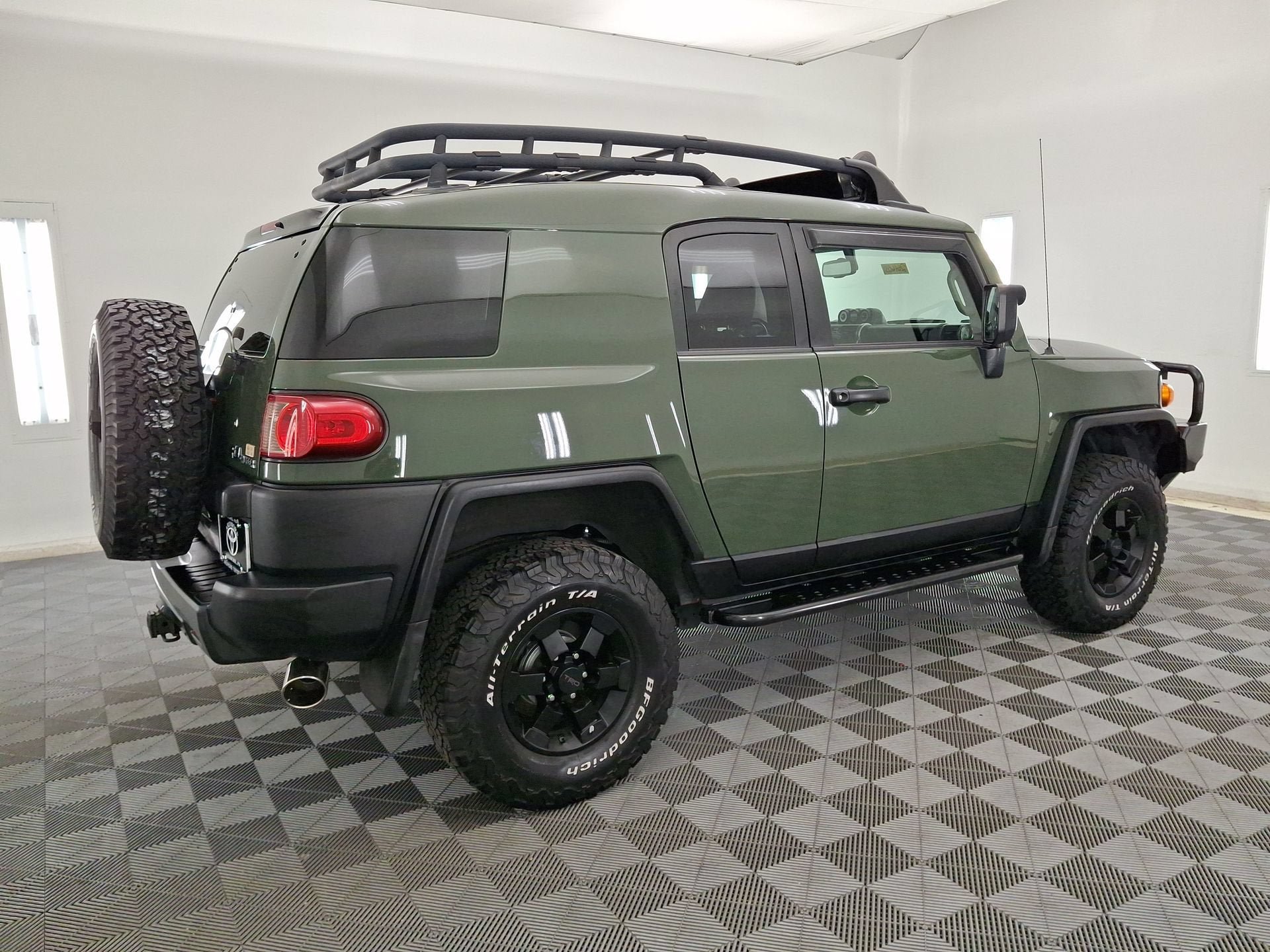 Used 2011 Toyota FJ Cruiser 4WD w/ Trail Teams Special Edition image 25