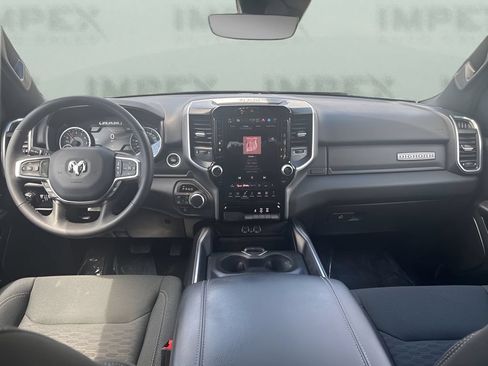 Used 2025 RAM 1500 Big Horn AWD/4WD image 12
