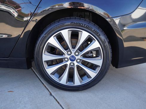 Used 2019 Ford Fusion SE image 13