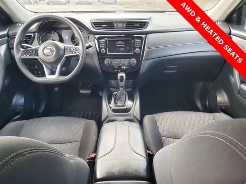 Used 2020 Nissan Rogue S image 5