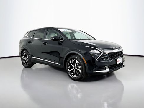 Used 2023 Kia Sportage EX FWD image 1