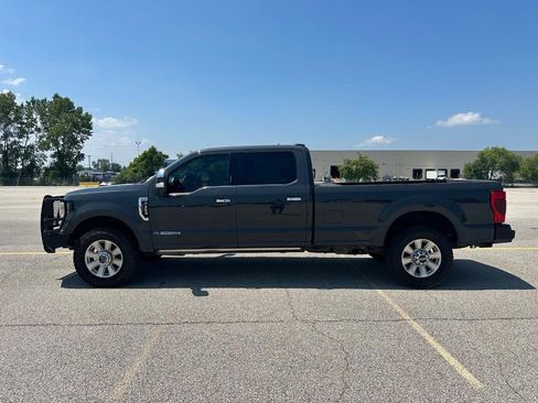 Used 2021 Ford F350 Platinum AWD/4WD image 6