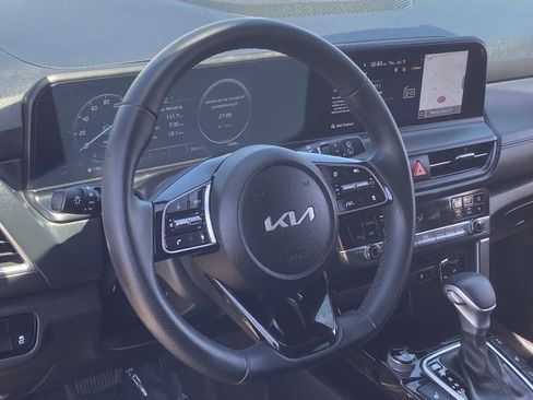 Certified 2024 Kia Seltos SX AWD/4WD image 19