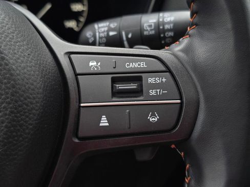 Used 2025 Honda CR-V Sport-L image 31