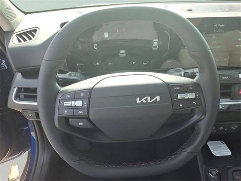 New 2025 Kia K4 EX image 13