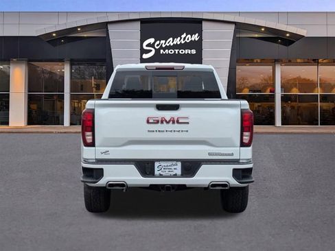 New 2026 GMC Sierra 1500 Elevation image 4