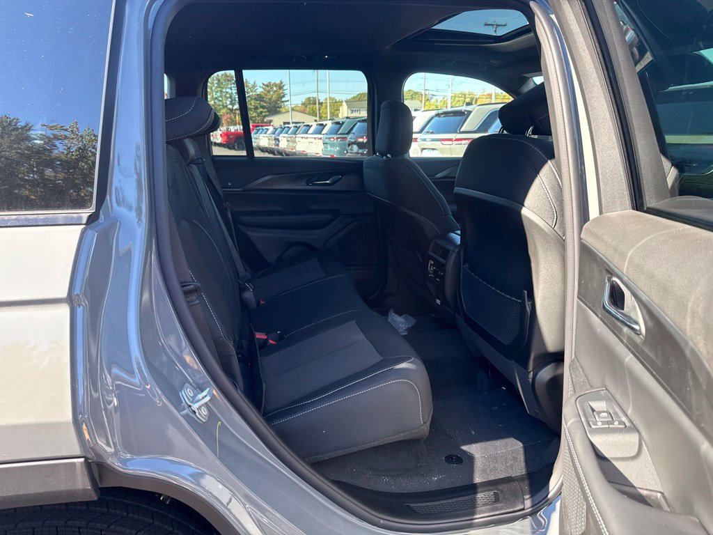 New 2027 Jeep Grand Cherokee Laredo X AWD/4WD image 22