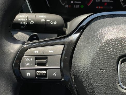 Certified 2024 Honda Pilot Touring image 15