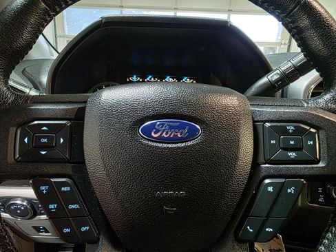 Used 2015 Ford F150 XLT w/ Equipment Group 301A Mid AWD/4WD image 27