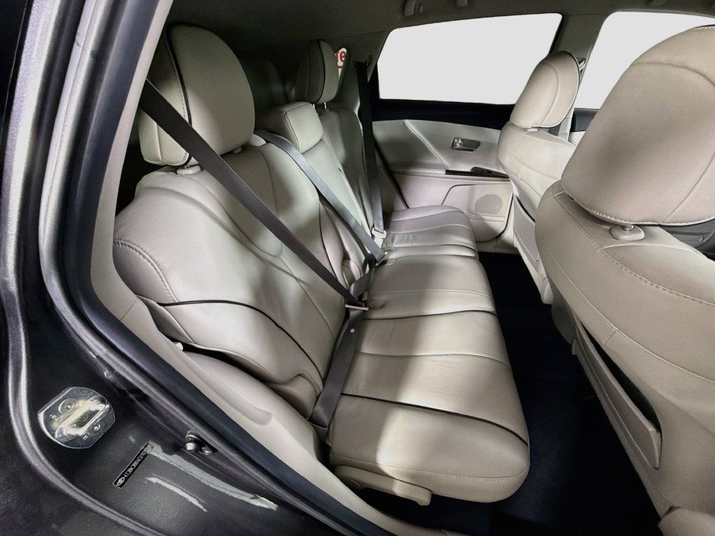 Used 2014 Toyota Venza XLE AWD/4WD image 29