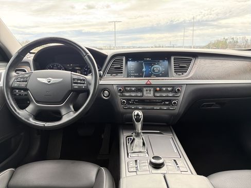 Used 2015 Hyundai Genesis 3.8 w/ Option Group 04 image 29