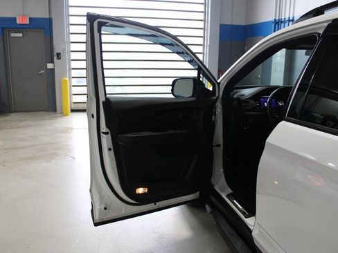 Certified 2023 Honda Passport Elite image 7