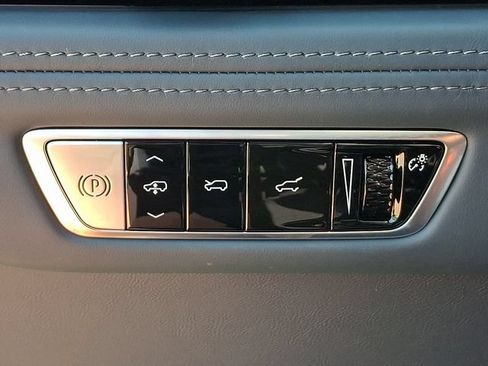 Used 2026 Cadillac Escalade IQ Sport 2 AWD/4WD image 23